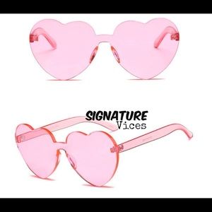Pink heart shaped sunglasses - PINK ⓈⒽⒶⒹⒺⓈ